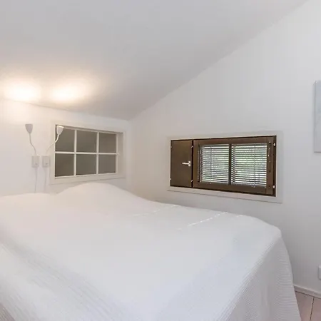 Saarihely A1 By Interhome סאריסלקה